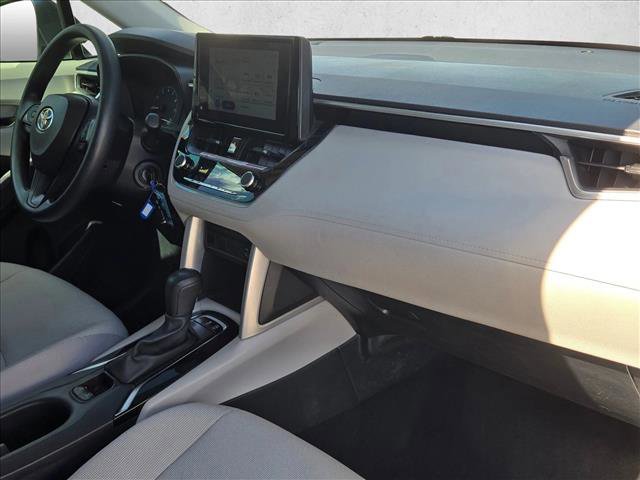Used 2024 Toyota Corolla Cross L image 21