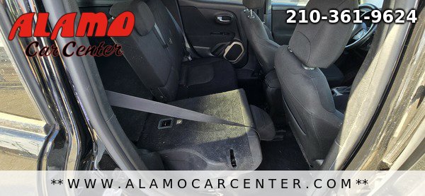 Used 2017 Jeep Renegade Latitude w/ Advanced Technology Group image 26