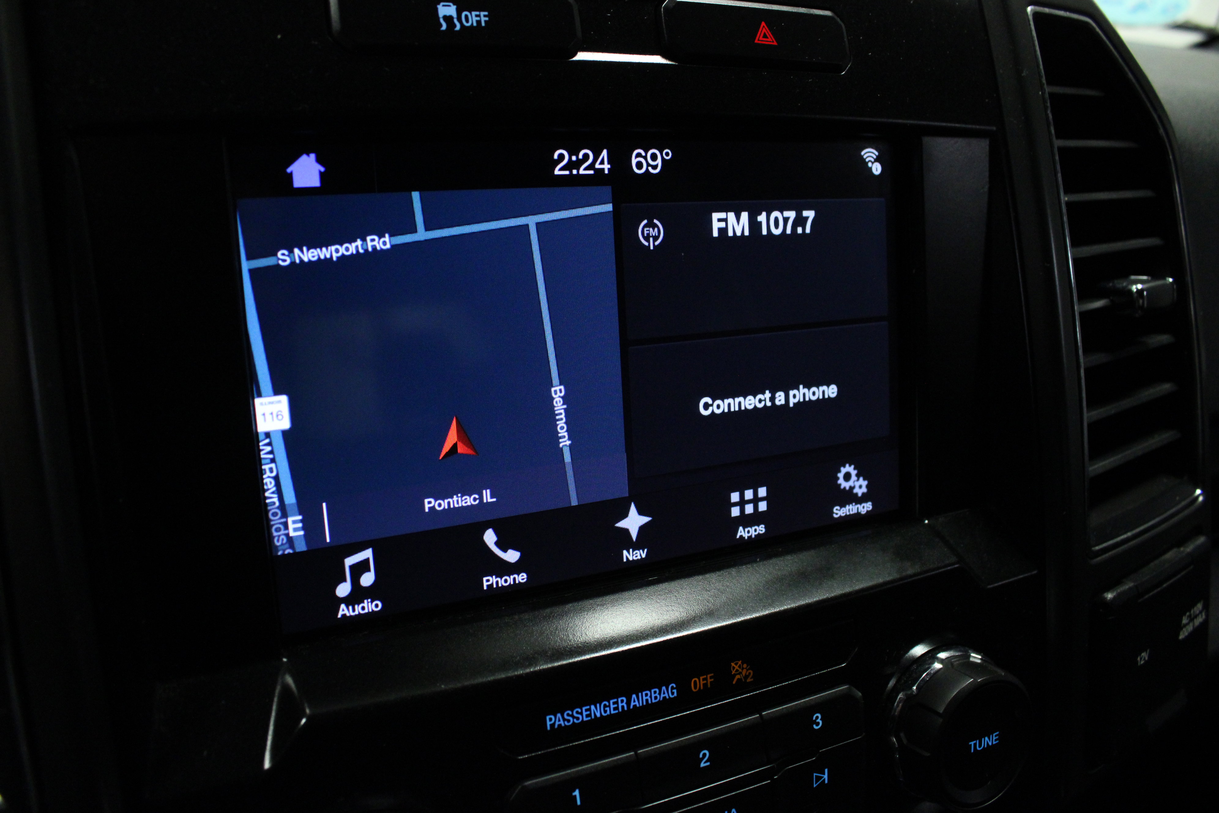 Used 2017 Ford F150 XLT w/ Equipment Group 302A Luxury image 27