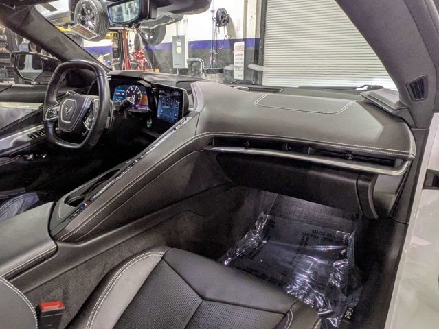 Used 2024 Chevrolet Corvette Stingray Premium Conv RWD image 18