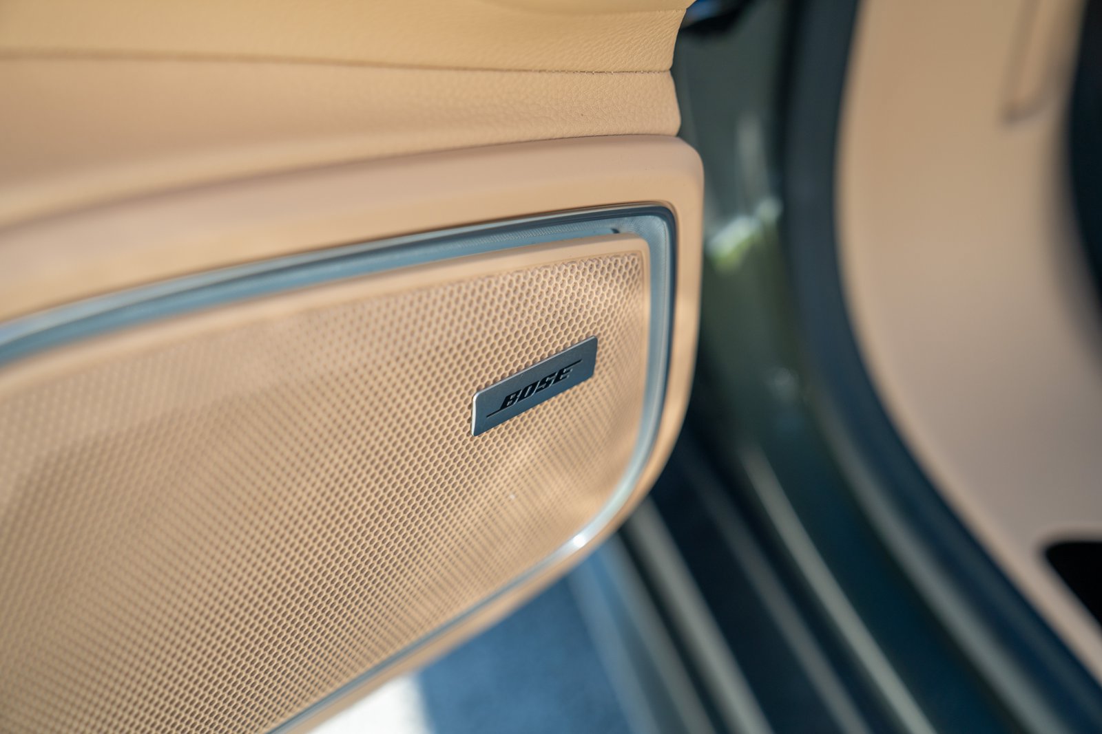 Certified 2023 Porsche Panamera 4 AWD/4WD image 12