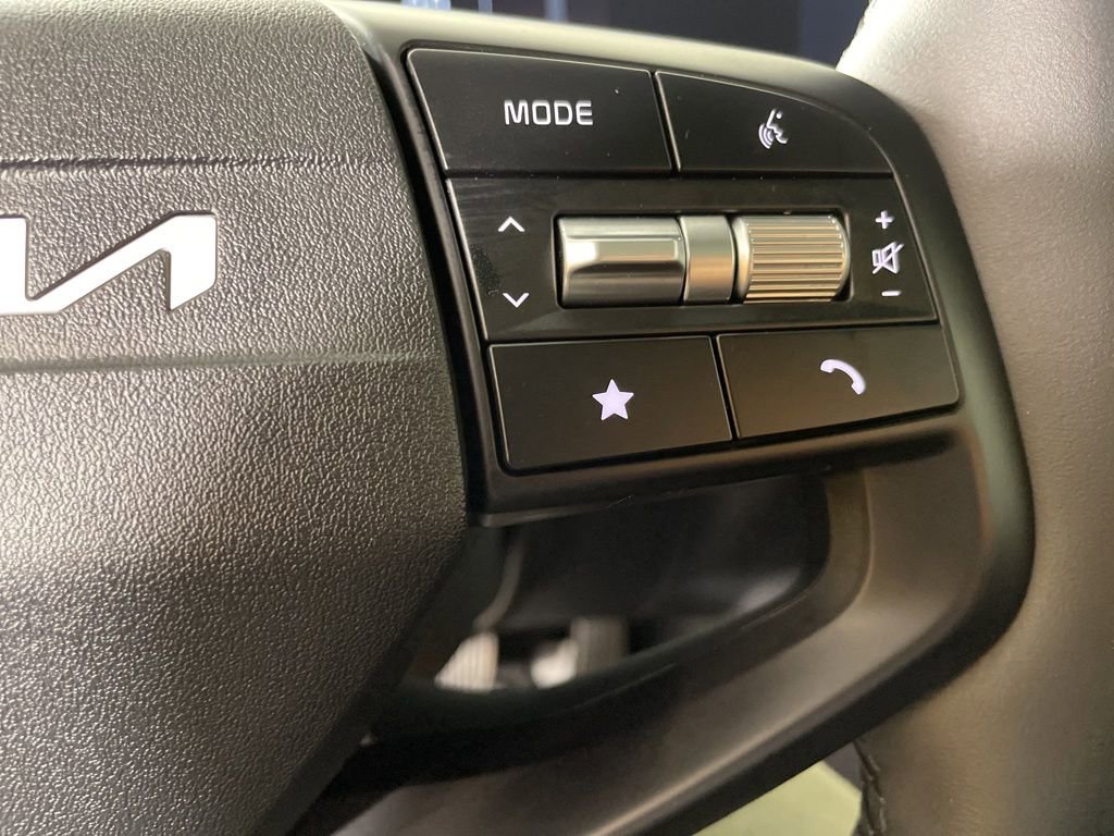 New 2026 Kia Sportage SX image 24