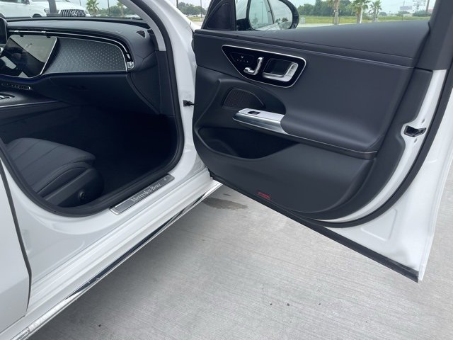 New 2025 Mercedes-Benz E 350 Sedan image 21