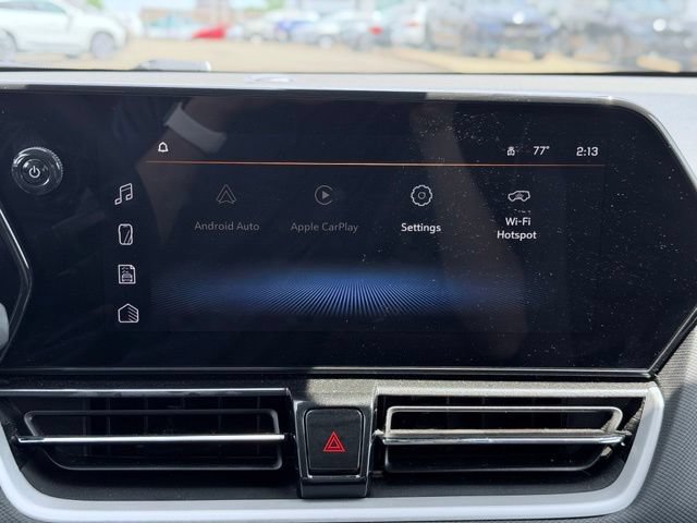Used 2025 Chevrolet TrailBlazer LT AWD/4WD image 35