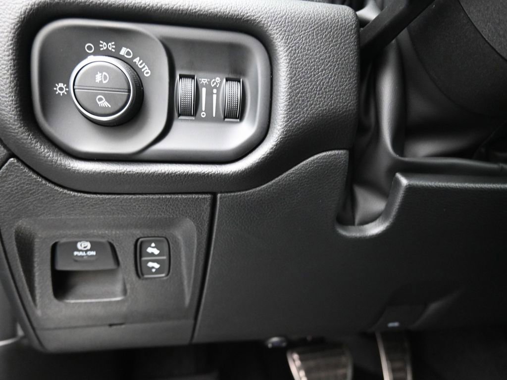 Used 2026 RAM 1500 RHO image 26