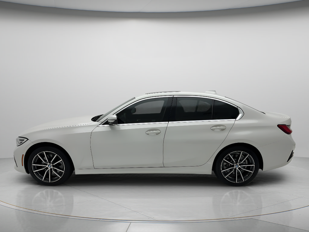 Used 2020 BMW 330i xDrive Sedan w/ Convenience Package AWD/4WD image 5