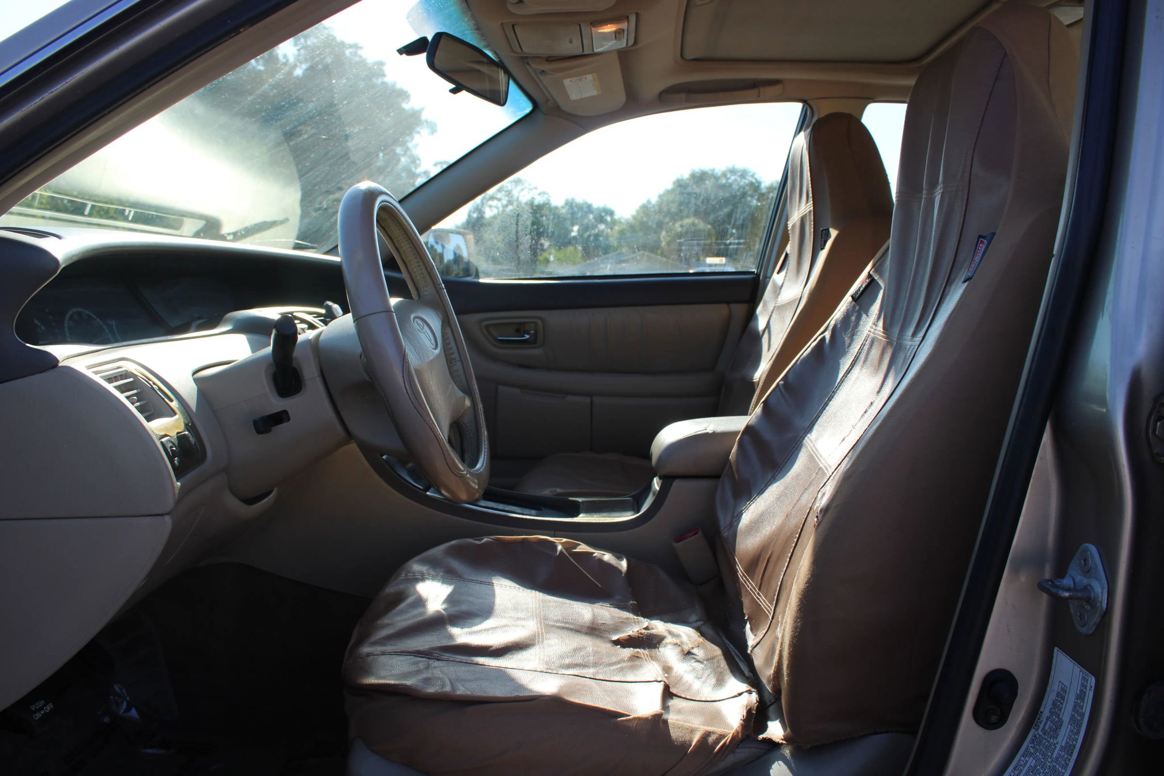 Used 2001 Toyota Avalon XL image 18