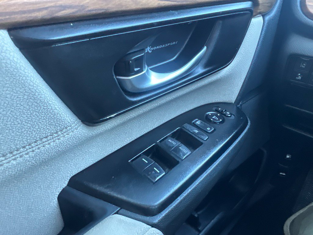 Used 2018 Honda CR-V EX image 27