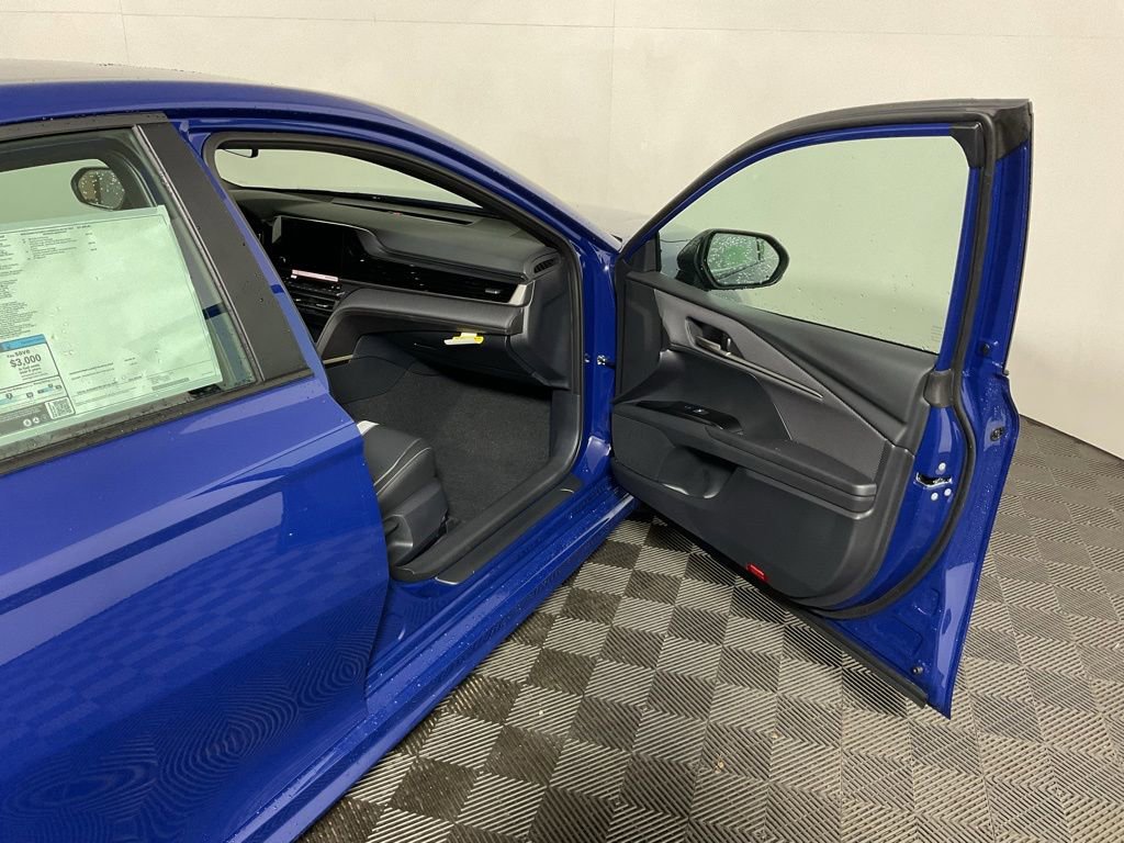 New 2026 Toyota Camry SE FWD image 36