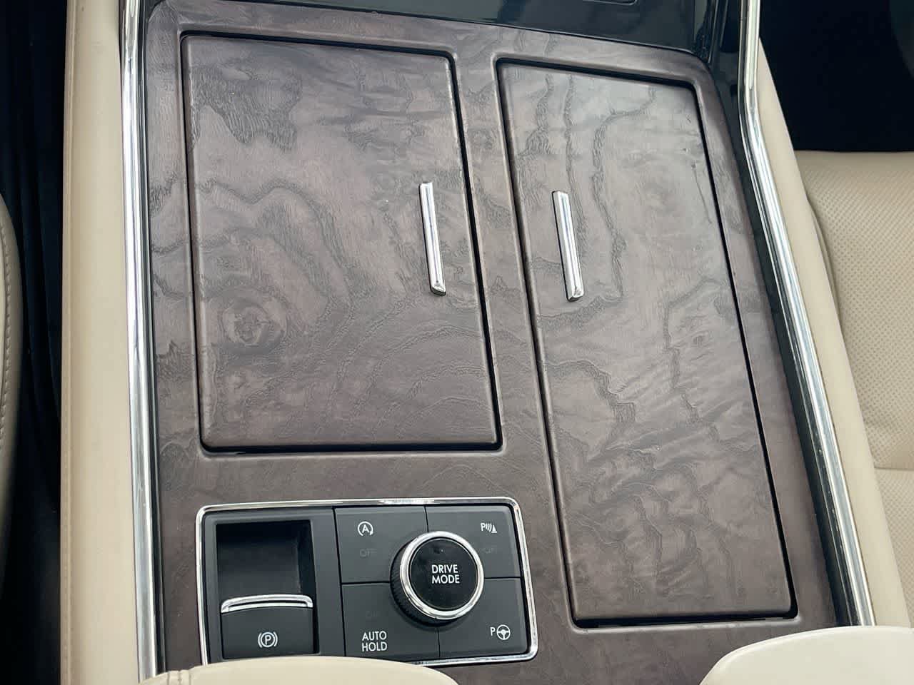 Used 2019 Lincoln Navigator L Reserve AWD/4WD image 21
