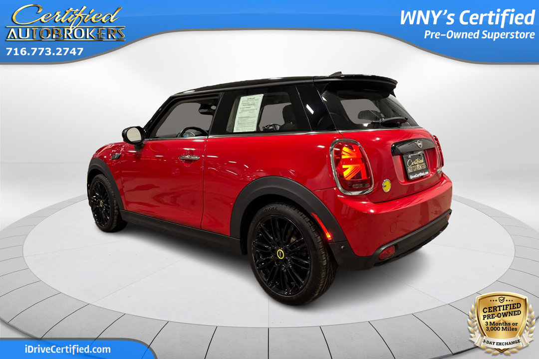 Used 2024 MINI Cooper SE image 8