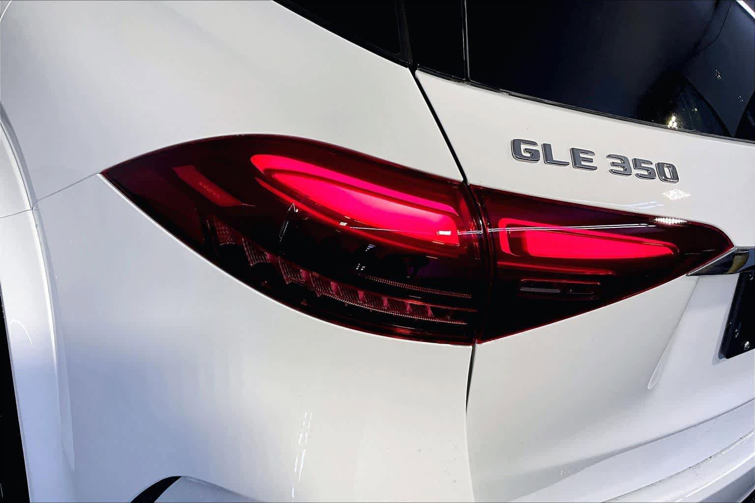 New 2026 Mercedes-Benz GLE 350 4MATIC image 5