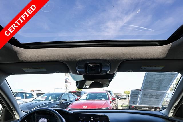 Certified 2023 Hyundai Elantra Limited image 18