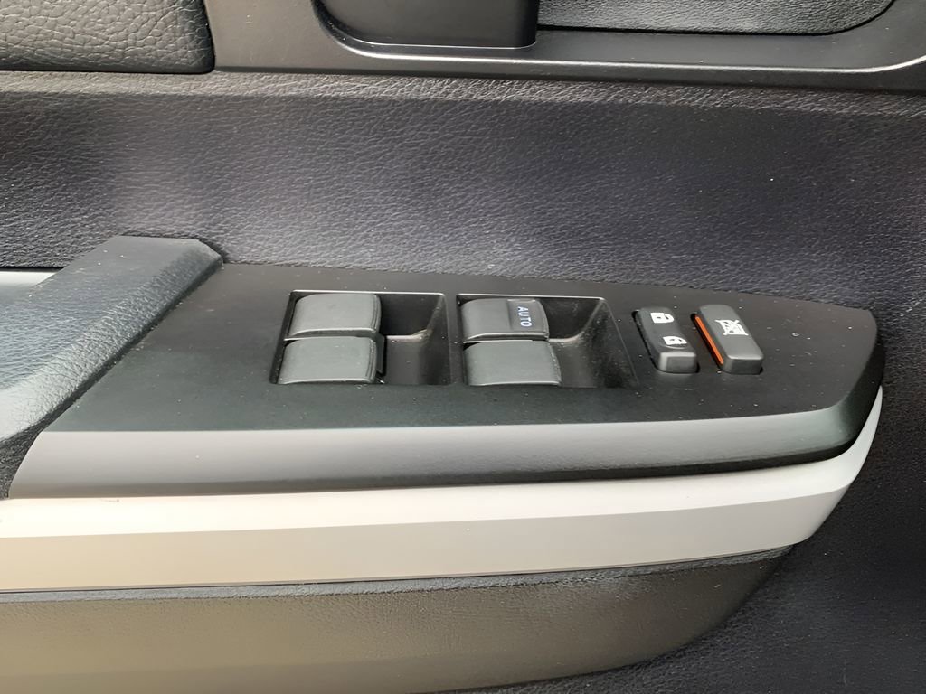 Used 2020 Toyota Tundra SR5 image 12