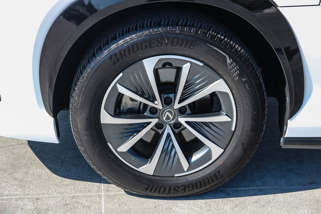 Certified 2024 Lexus RZ 300e Premium FWD image 11