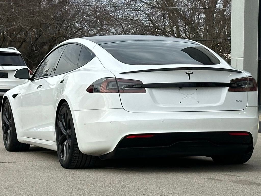 Used 2021 Tesla Model S Plaid image 8