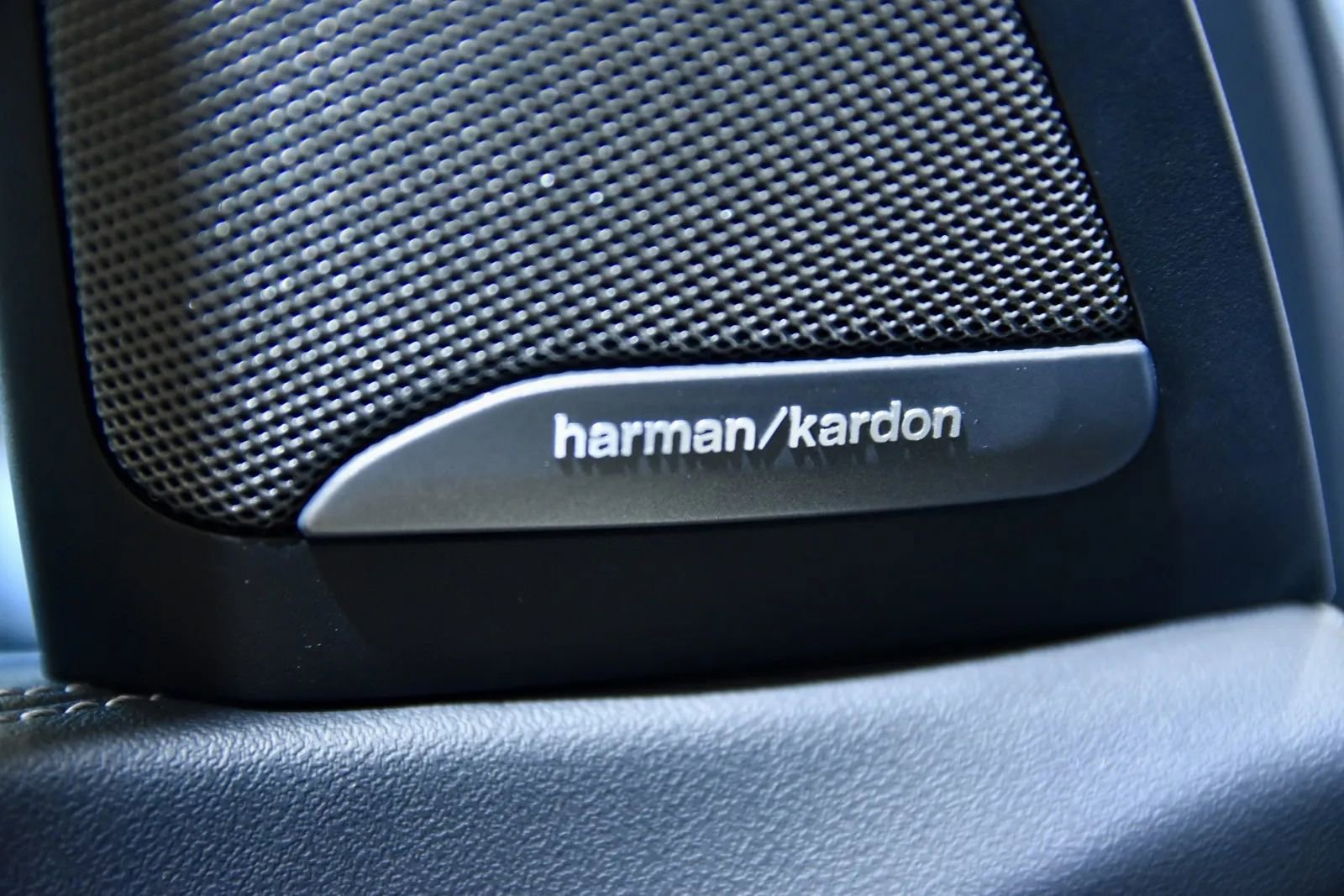 Used 2024 BMW X5 xDrive40i w/ M Sport Package image 14