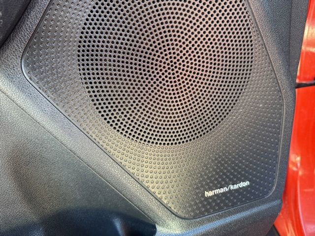 Used 2020 Kia Niro Touring image 22