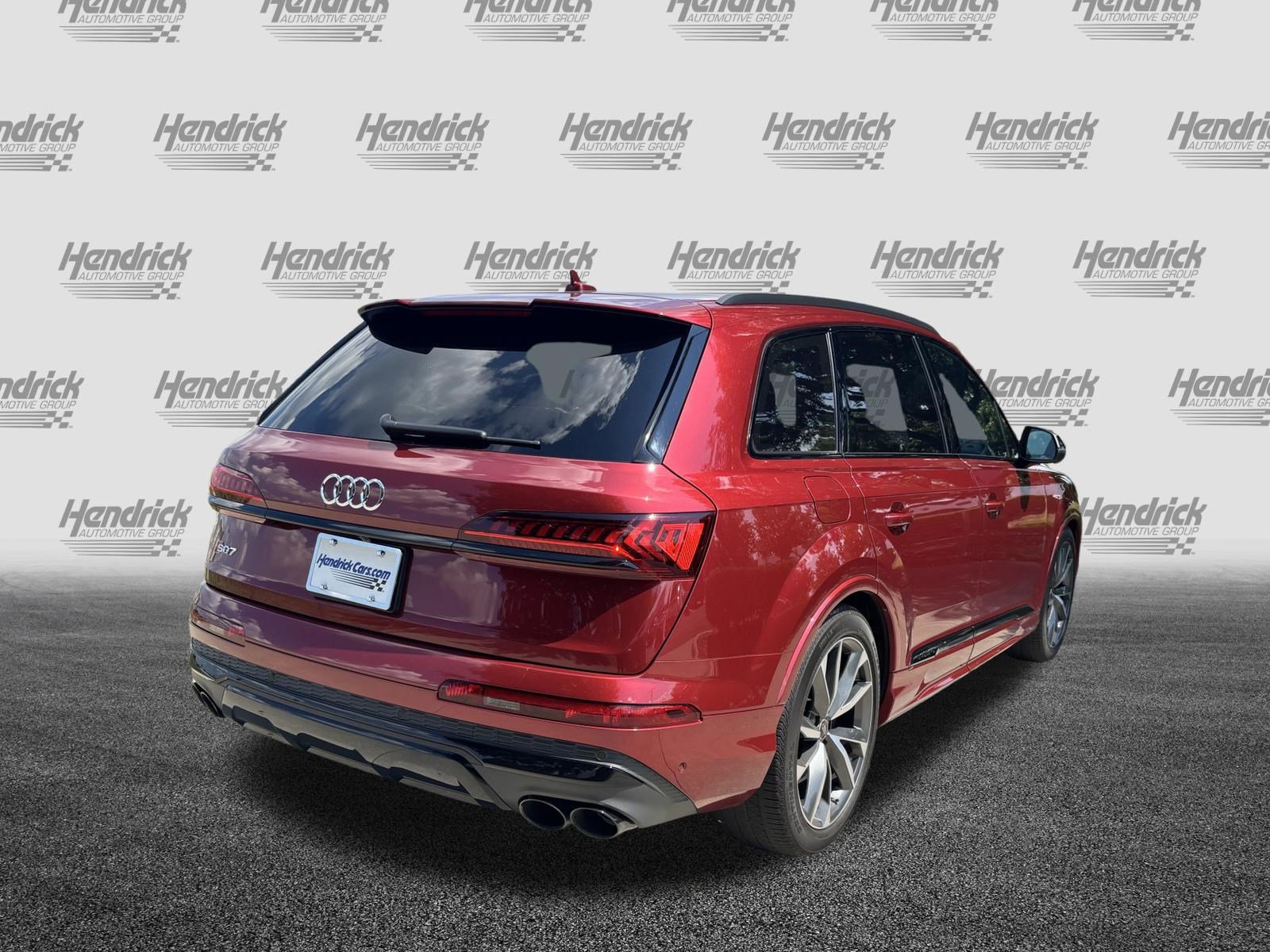 Used 2023 Audi SQ7 Premium Plus AWD/4WD image 11