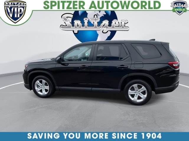 Used 2023 Honda Pilot LX image 6