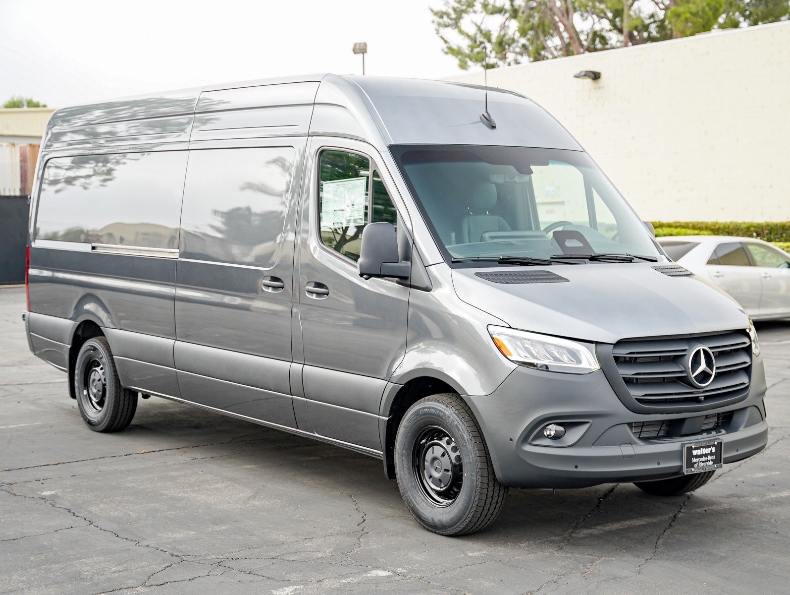 New 2026 Mercedes-Benz Sprinter 2500 image 3