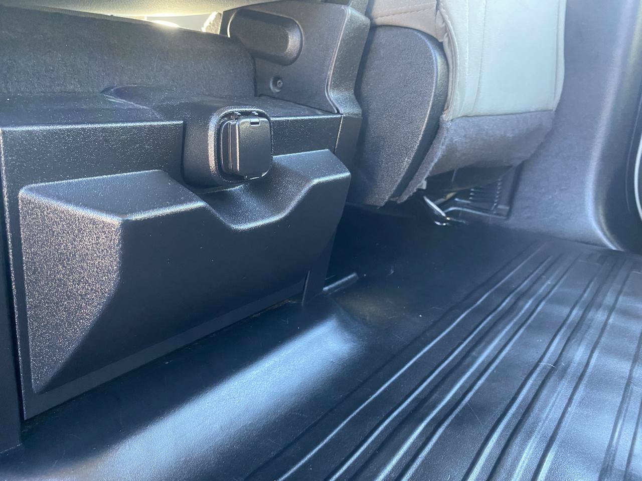 Used 2017 Ford F150 XL w/ Equipment Group 101A Mid RWD image 14