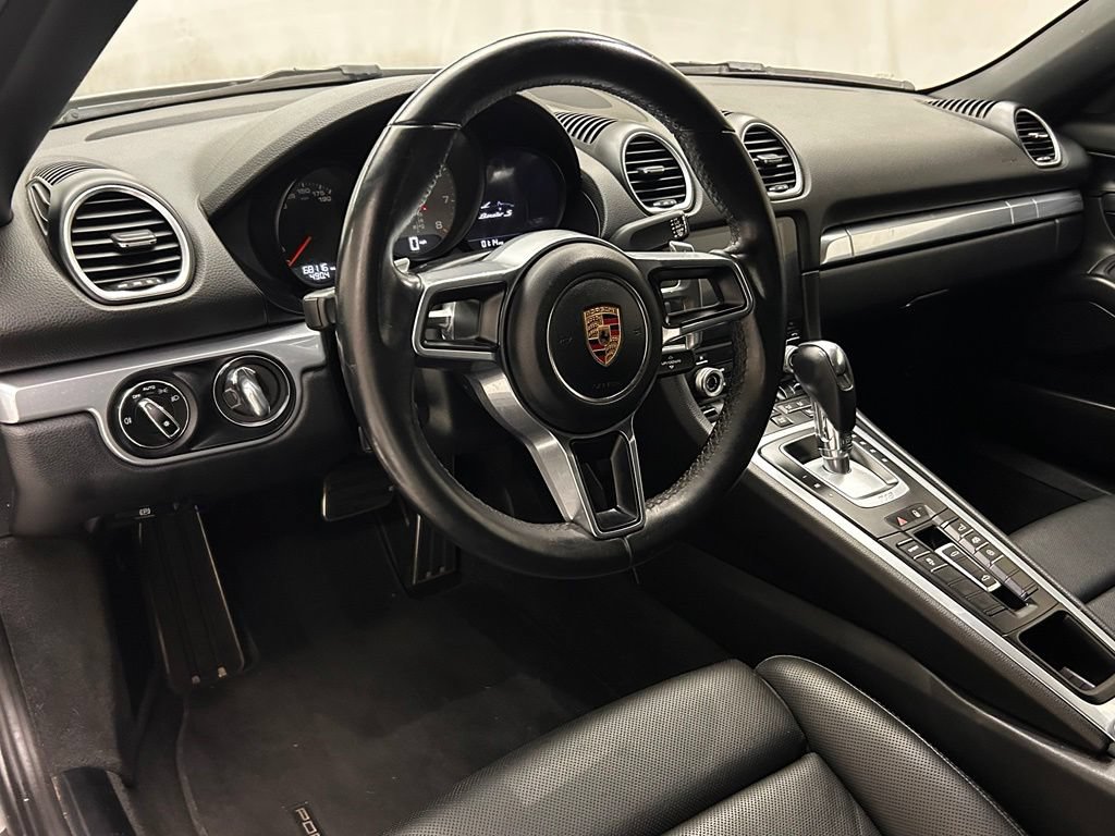 Used 2017 Porsche 718 Boxster S RWD image 11
