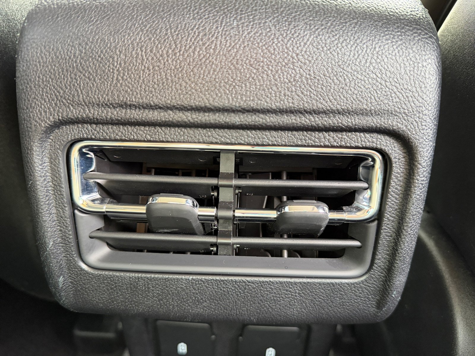 Used 2024 Lincoln Corsair FWD w/ Equipment Group 101A image 32