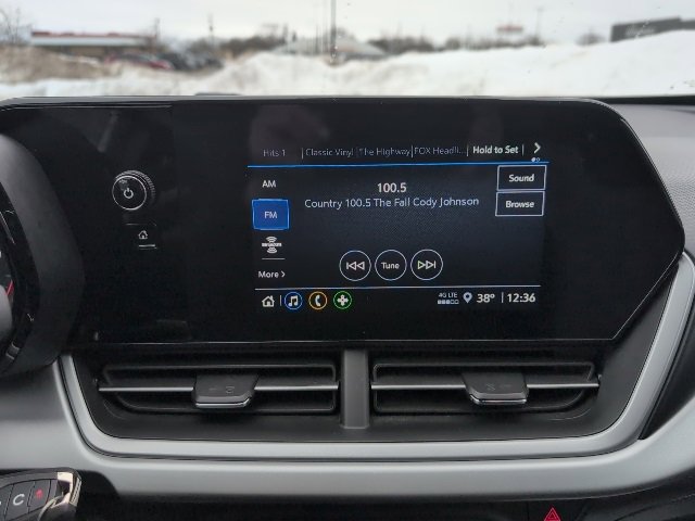 Used 2024 Chevrolet Trax RS w/ Driver Confidence Package image 15