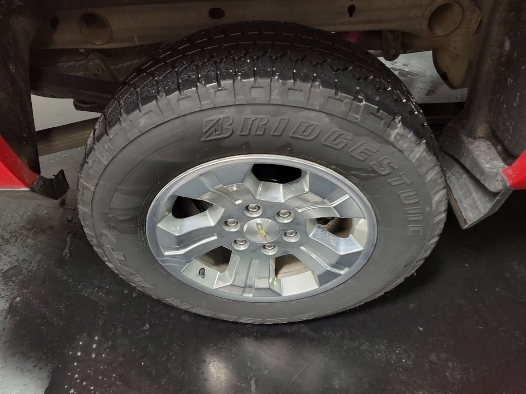Used 2018 Chevrolet Silverado 1500 LT w/ All Star Edition AWD/4WD image 12