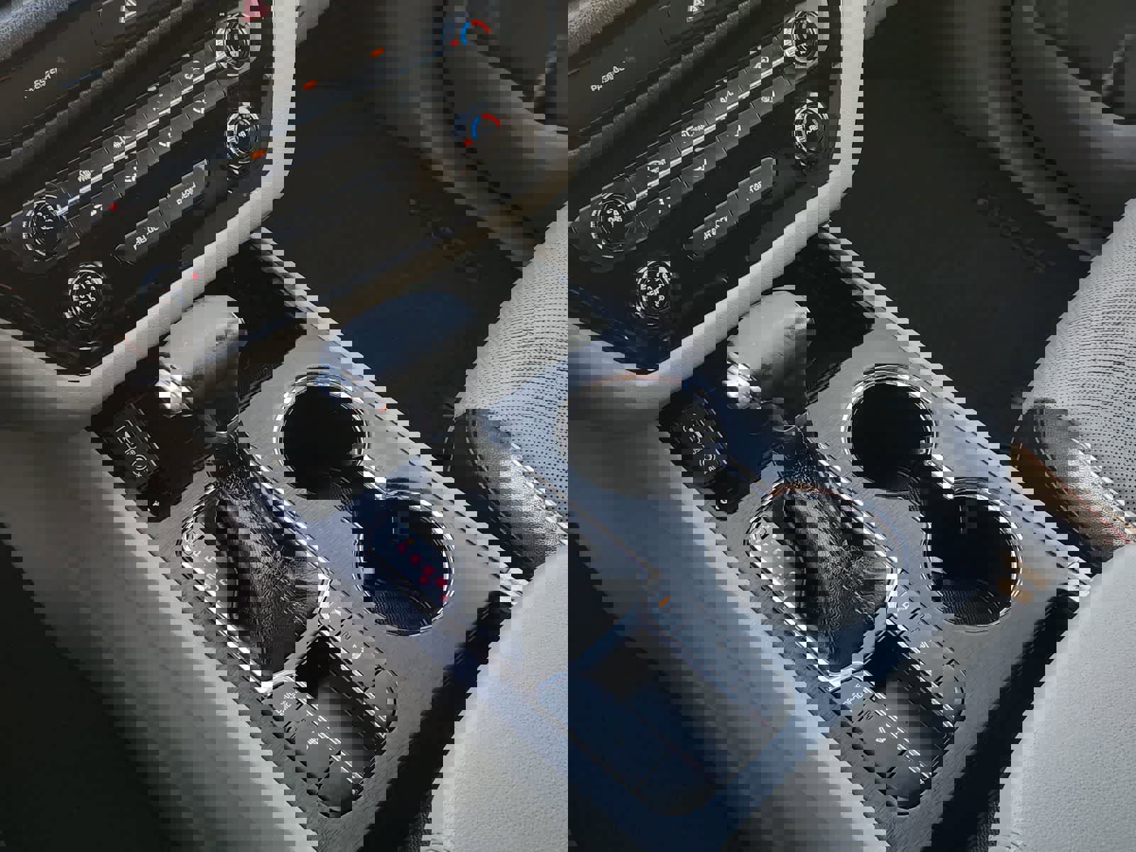 Used 2019 Kia Sedona EX FWD image 21