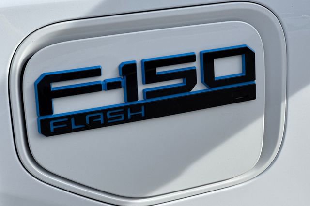 Used 2024 Ford F150 Lightning Flash image 34