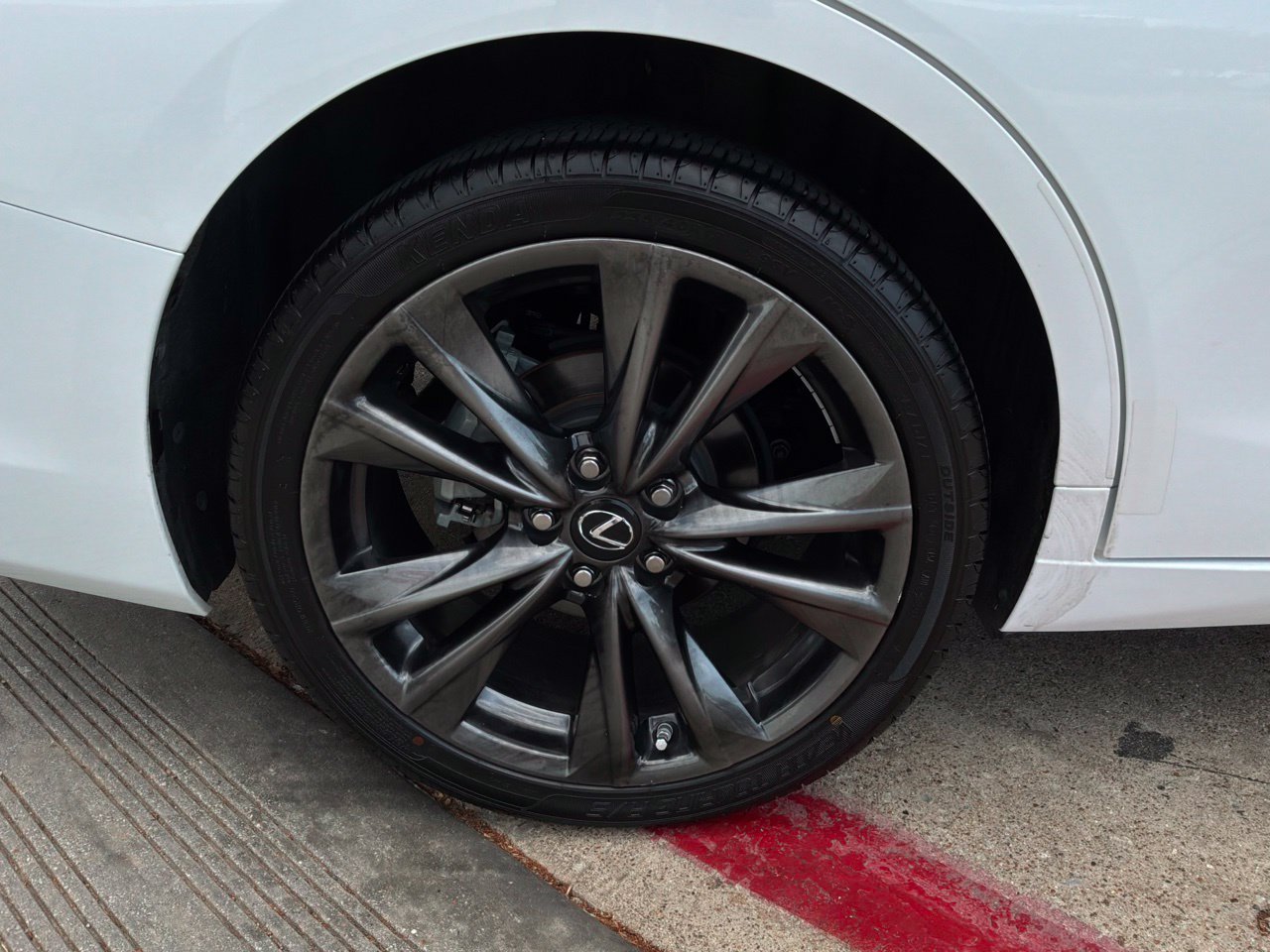 Used 2021 Lexus ES 250 F Sport AWD/4WD image 9