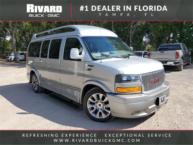 Used 2022 GMC Savana 2500 w/ Enhanced Convenience Package