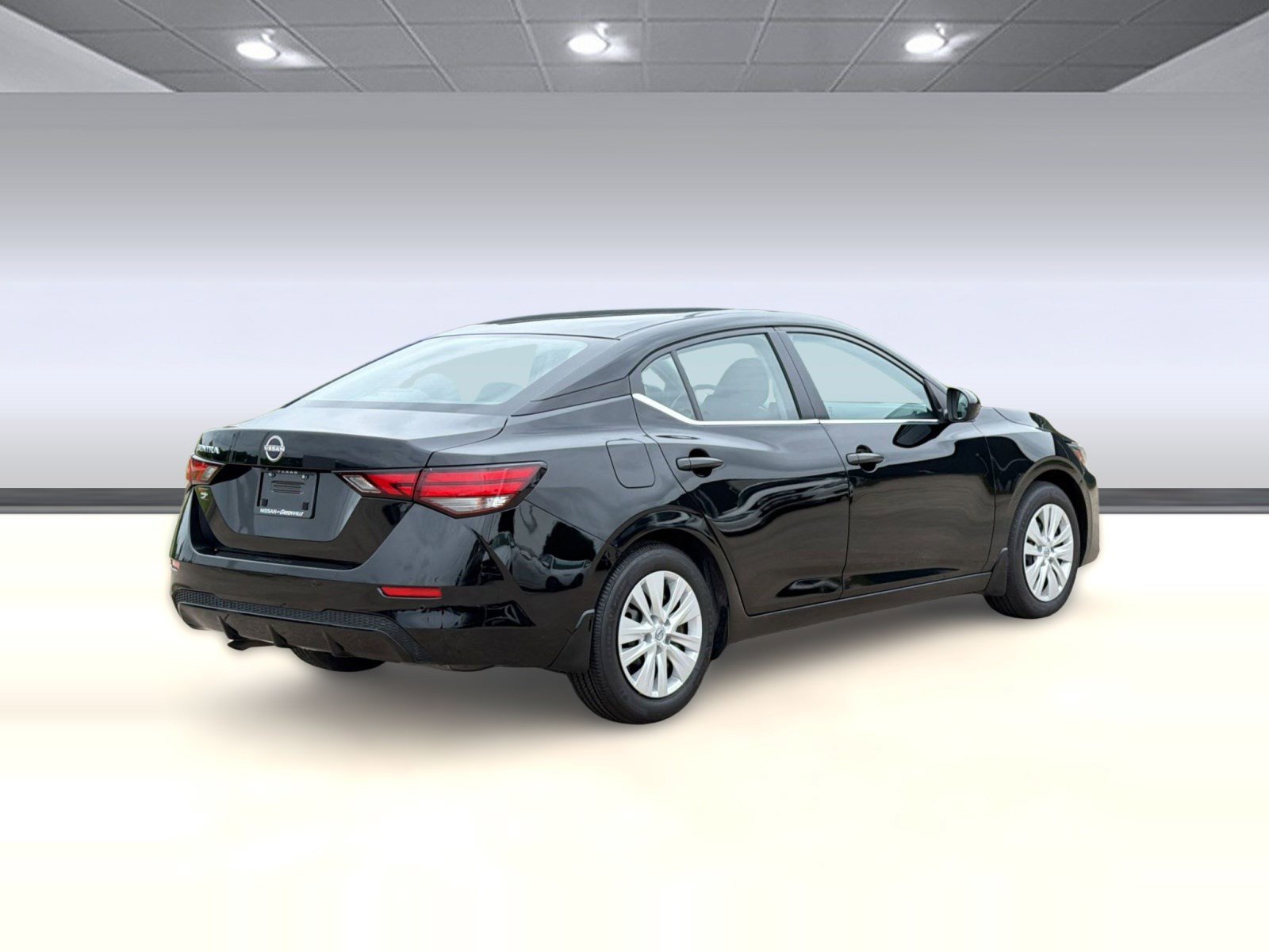 Used 2025 Nissan Sentra S FWD image 9