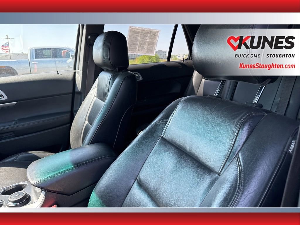Used 2013 Ford Explorer XLT AWD/4WD image 19