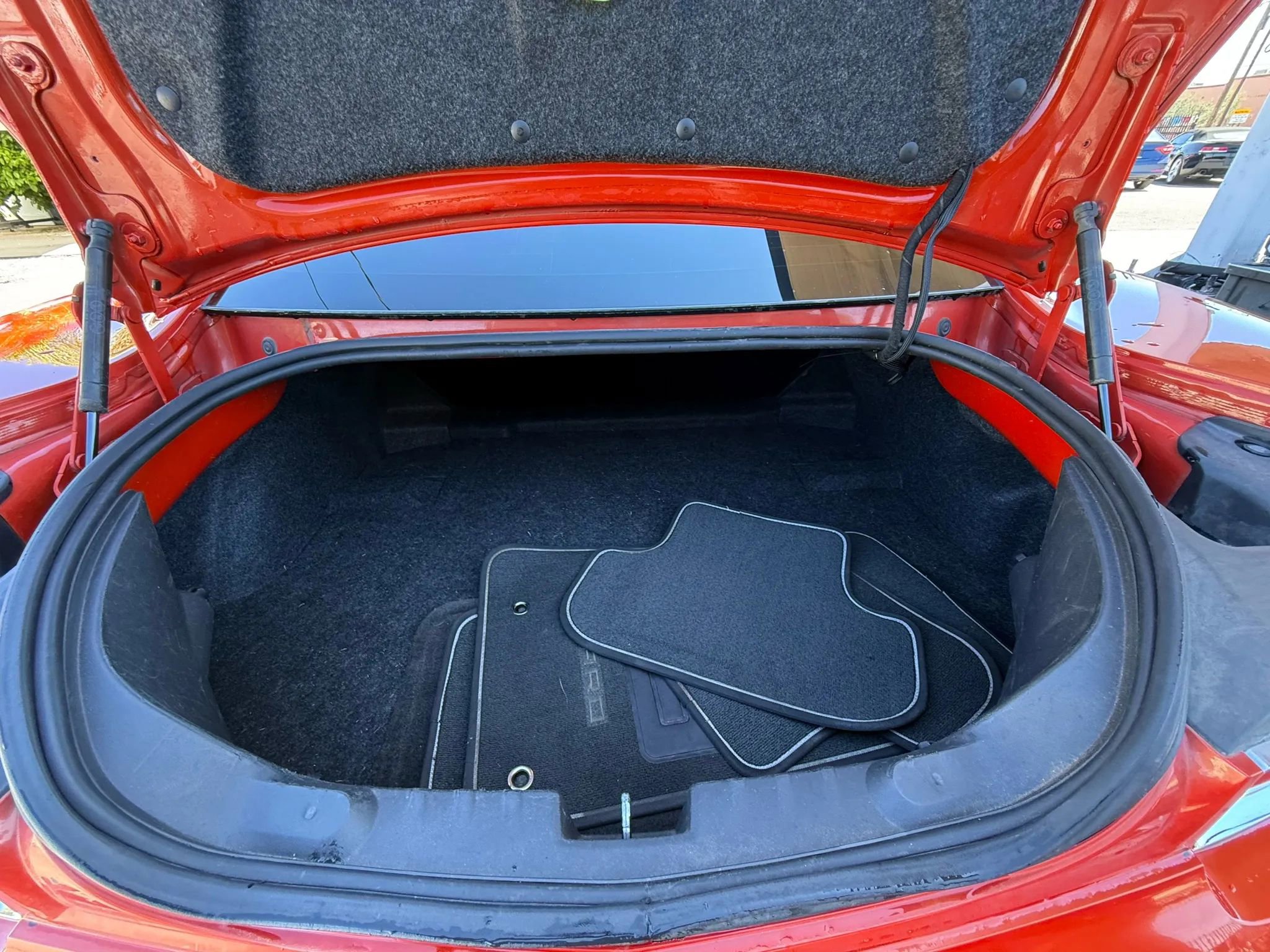 Used 2013 Chevrolet Camaro LS RWD image 9