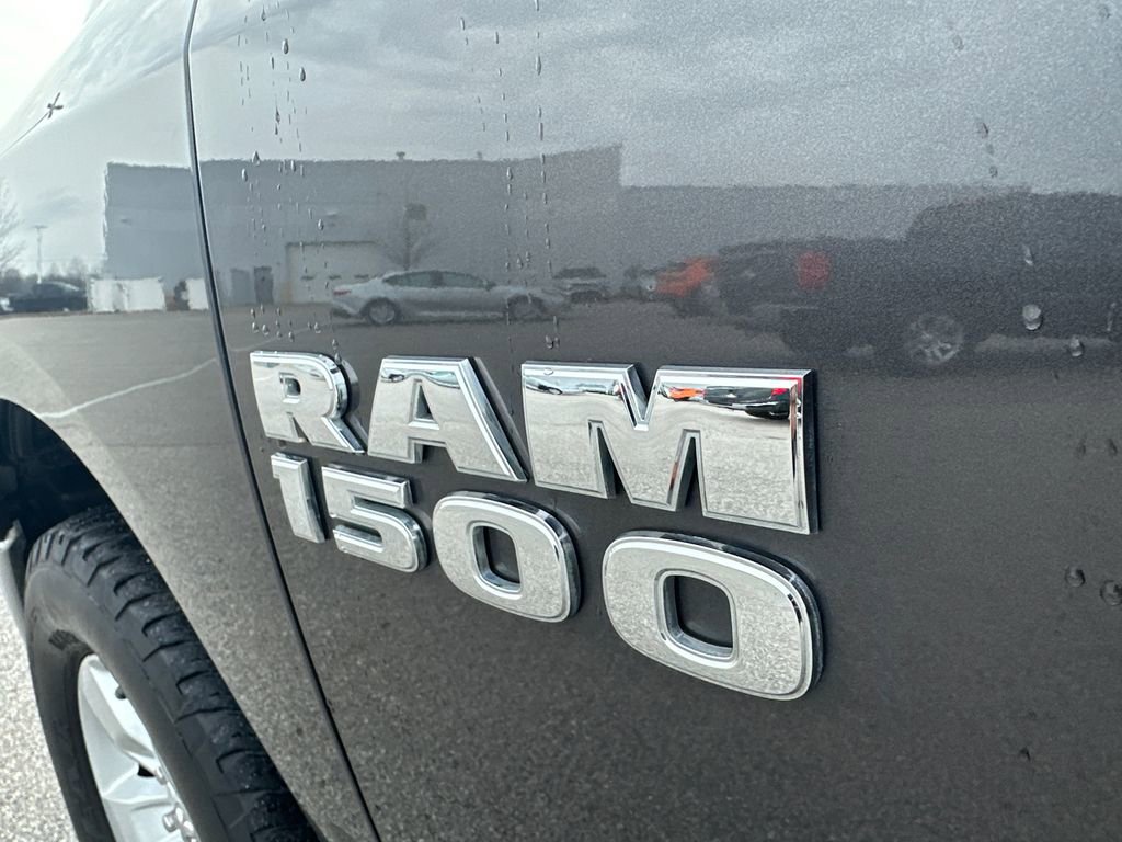 Used 2017 RAM 1500 Classic SLT image 39