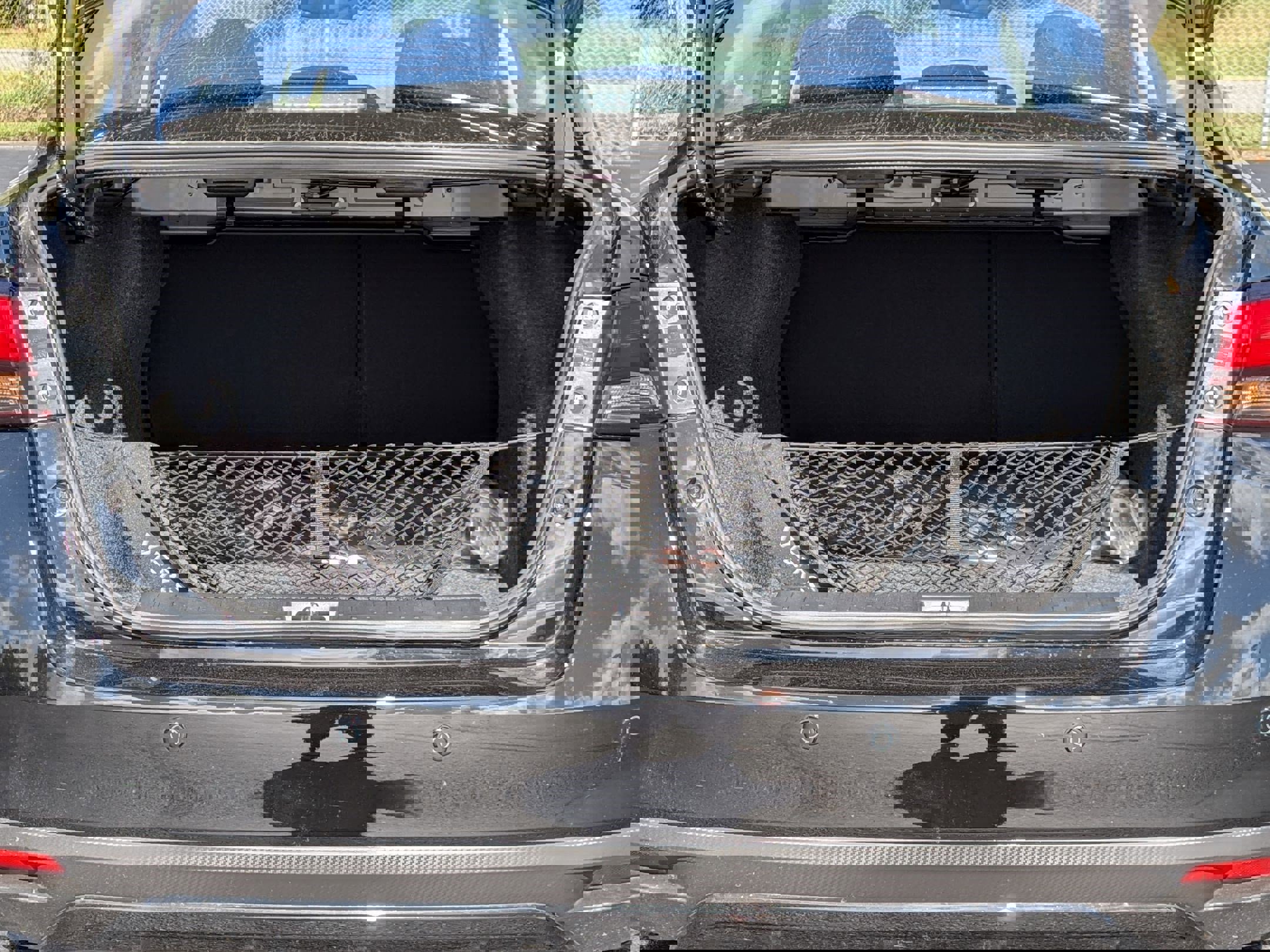 New 2025 Nissan Versa SV w/ Trunk Package image 27