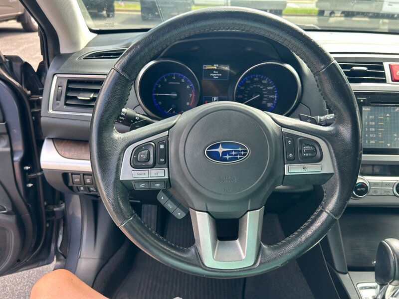 Used 2015 Subaru Outback 3.6R Limited AWD/4WD image 19