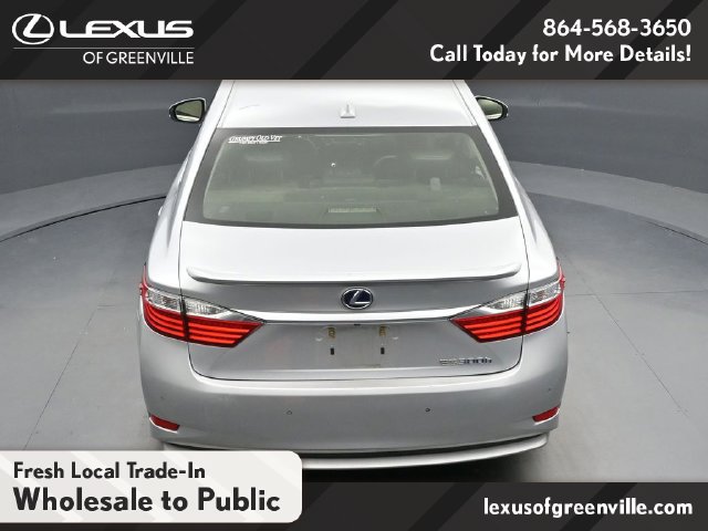Used 2013 Lexus ES 300h FWD image 27