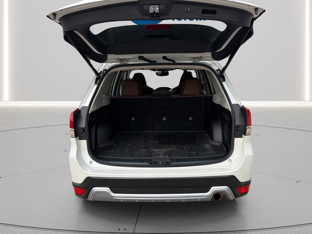 Used 2022 Subaru Forester Touring image 24
