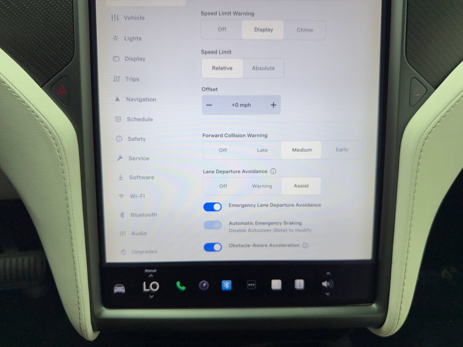 Used 2018 Tesla Model X 75D AWD/4WD image 34