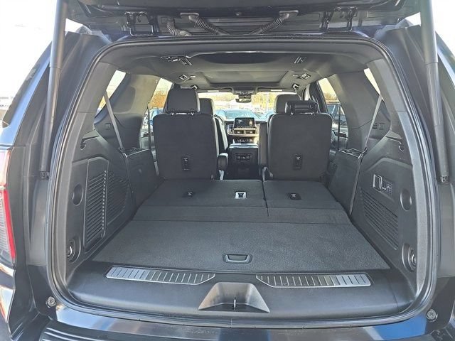 Used 2024 Chevrolet Tahoe Premier w/ Premium Package AWD/4WD image 19
