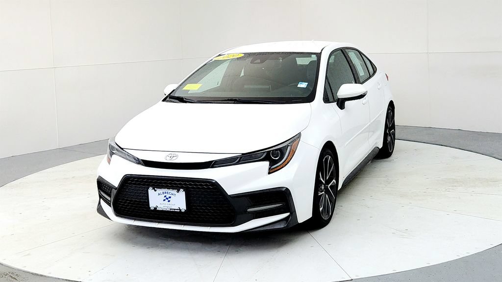 Certified 2020 Toyota Corolla SE FWD image 2