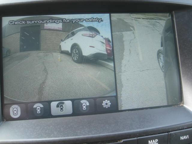 Used 2017 Hyundai Santa Fe AWD w/ SE Ultimate Tech Package 03 image 34