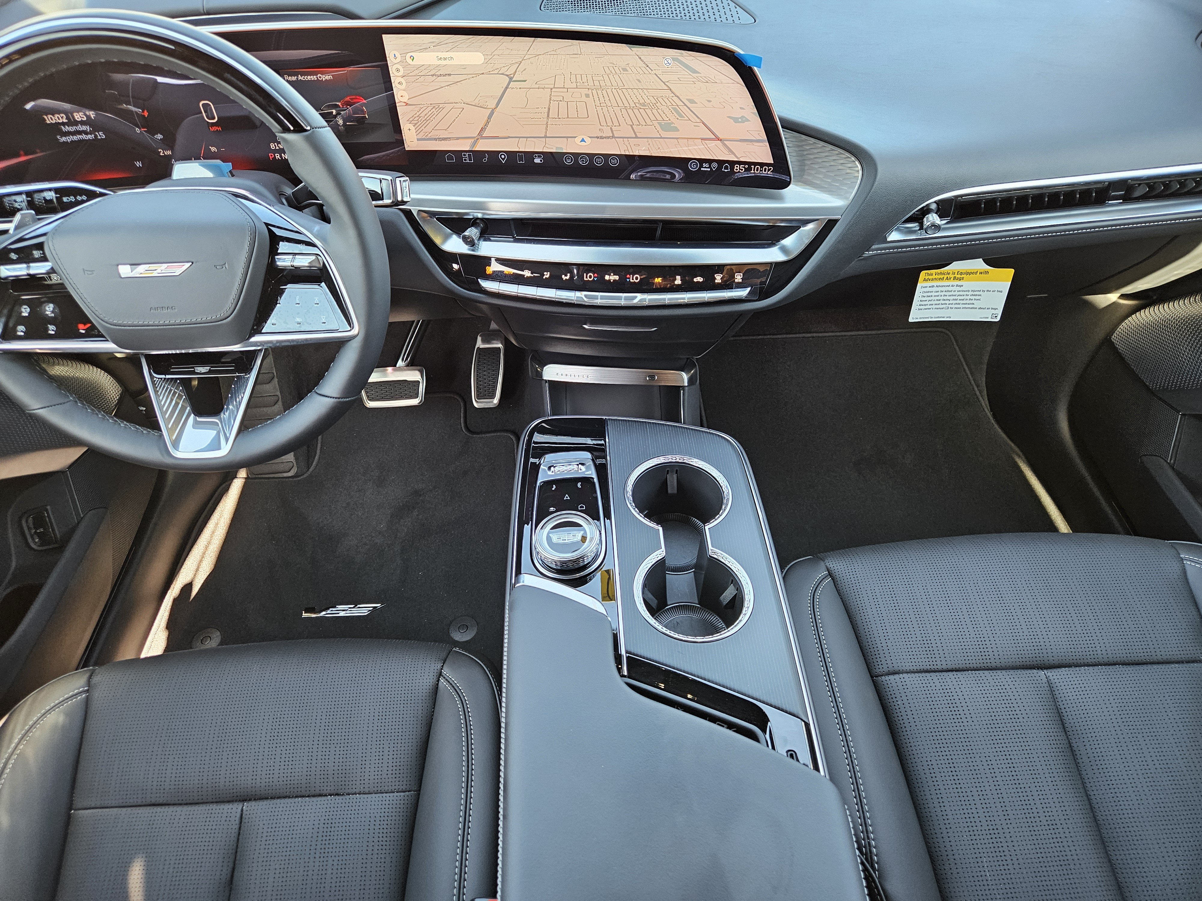 New 2026 Cadillac Lyriq V AWD/4WD image 17