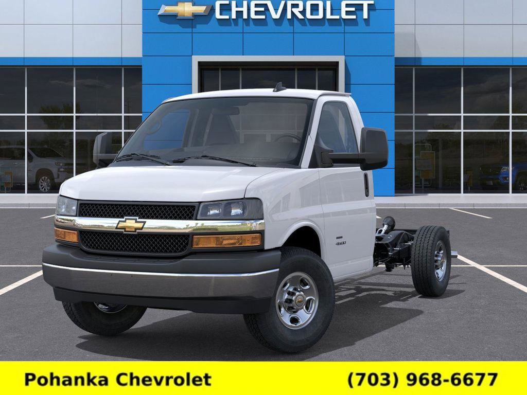 New 2026 Chevrolet Express 3500 w/ Power Convenience Package RWD image 6