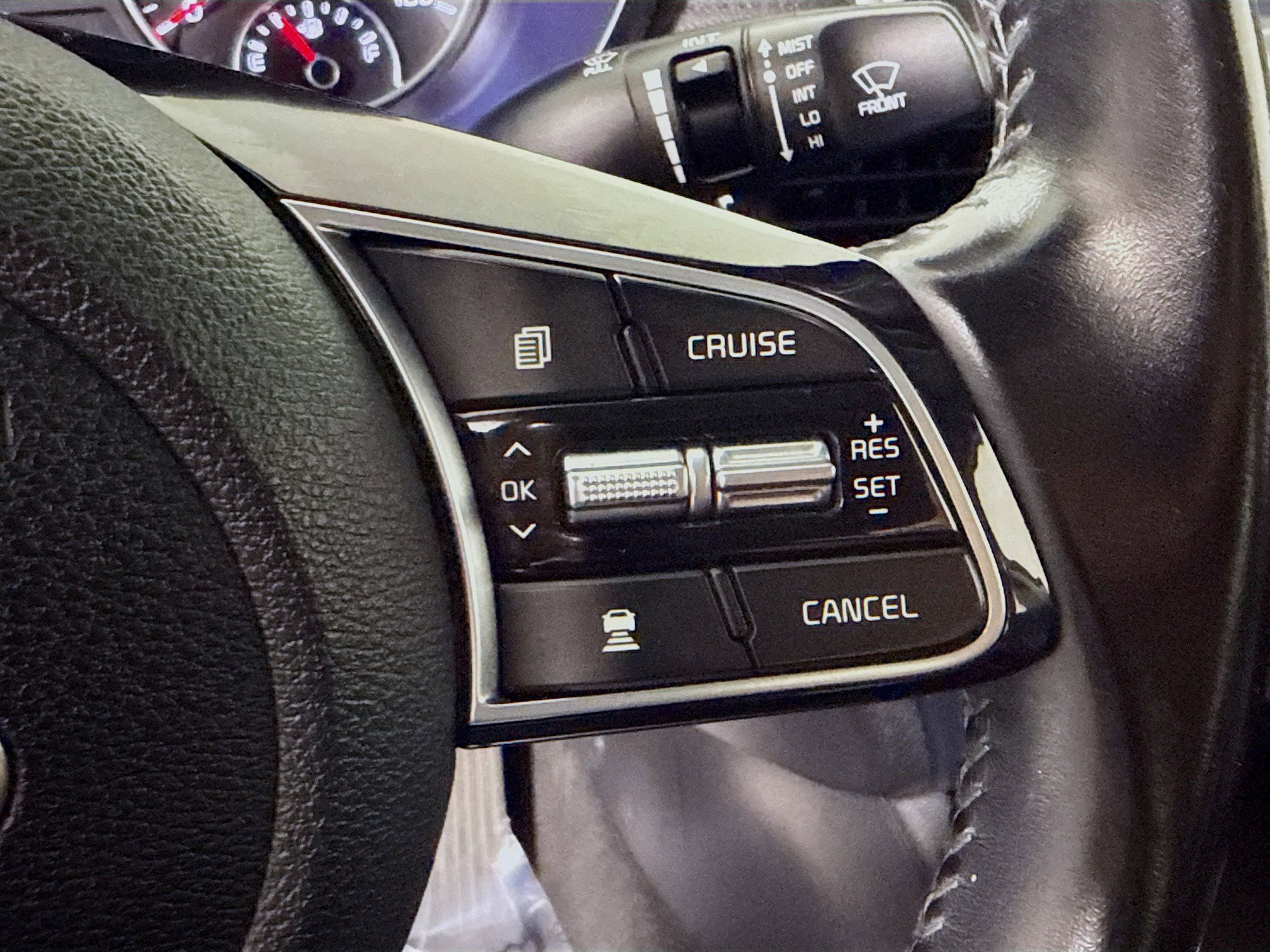 Used 2019 Kia Optima EX image 15