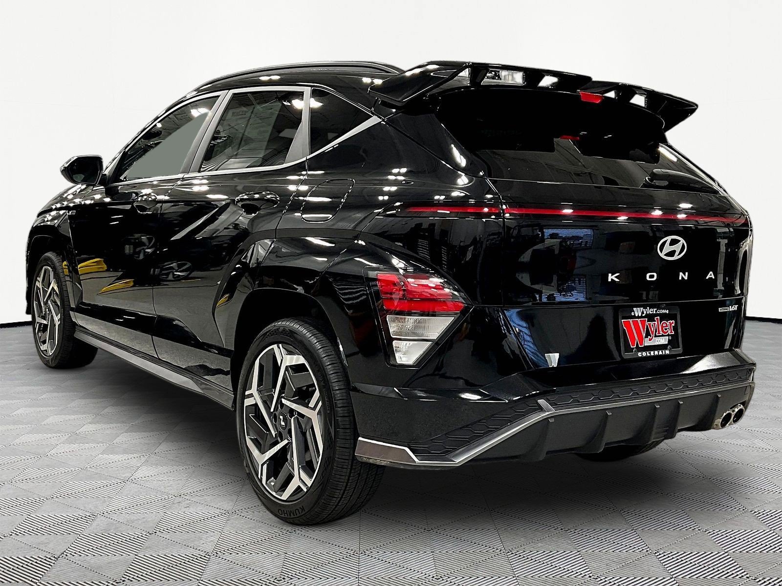 Used 2024 Hyundai Kona N Line AWD/4WD image 4